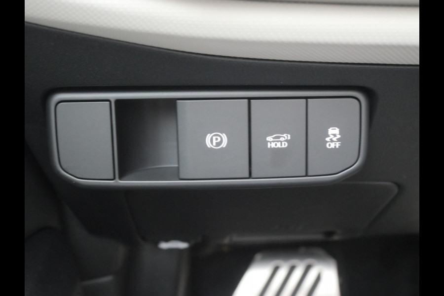 Kia EV4 Fastback GT-PlusLine 81.4 kWh | Cruise | Clima | Navi | stoelverwarming-ventilatie | Schuif-kanteldak | 360° camera |