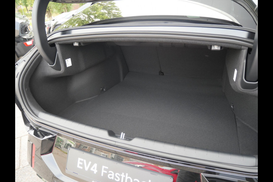 Kia EV4 Fastback GT-PlusLine 81.4 kWh | Cruise | Clima | Navi | stoelverwarming-ventilatie | Schuif-kanteldak | 360° camera |