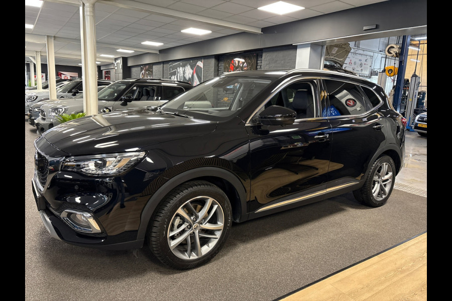 MG EHS 1.5 TGDI Luxury PHEV / automaat / 360camera / Leder/ carplay / Panorama-dak