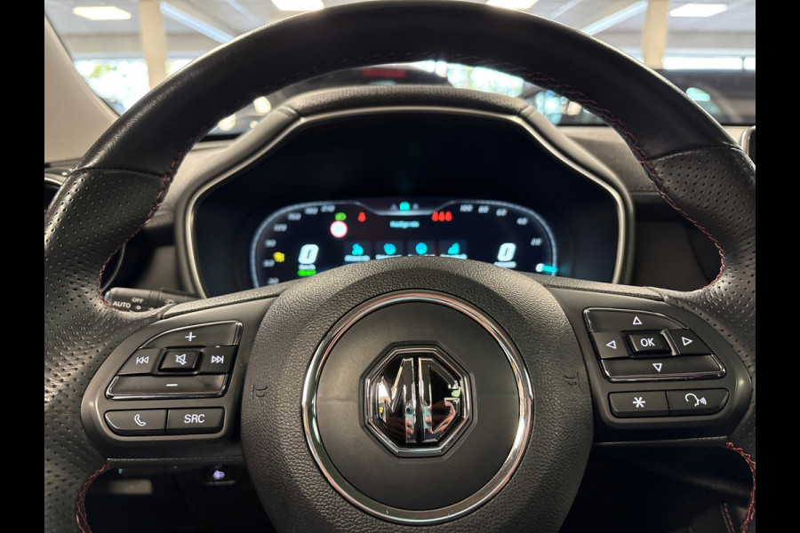 MG EHS 1.5 TGDI Luxury PHEV / automaat / 360camera / Leder/ carplay / Panorama-dak
