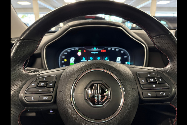 MG EHS 1.5 TGDI Luxury PHEV / automaat / 360camera / Leder/ carplay / Panorama-dak