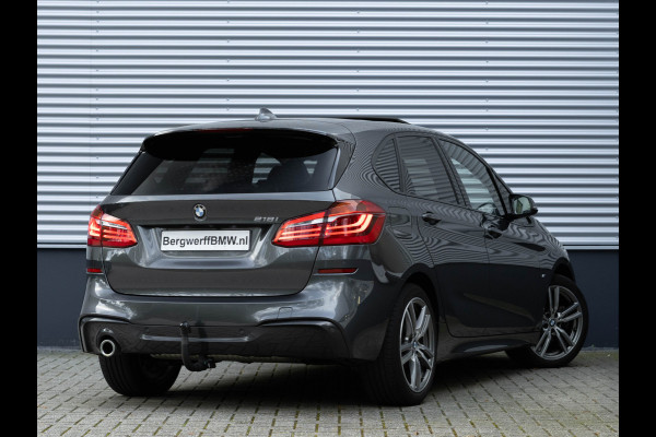 BMW 2 Serie Active Tourer 218i M-Sport - Pano - Memoryzetel - Trekhaak - Camera - LED