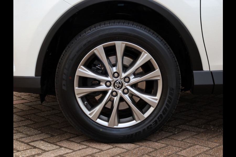 Toyota RAV4 2.5 Hybrid AWD Executive | 360 Camera | Leder | Adaptive Cruise