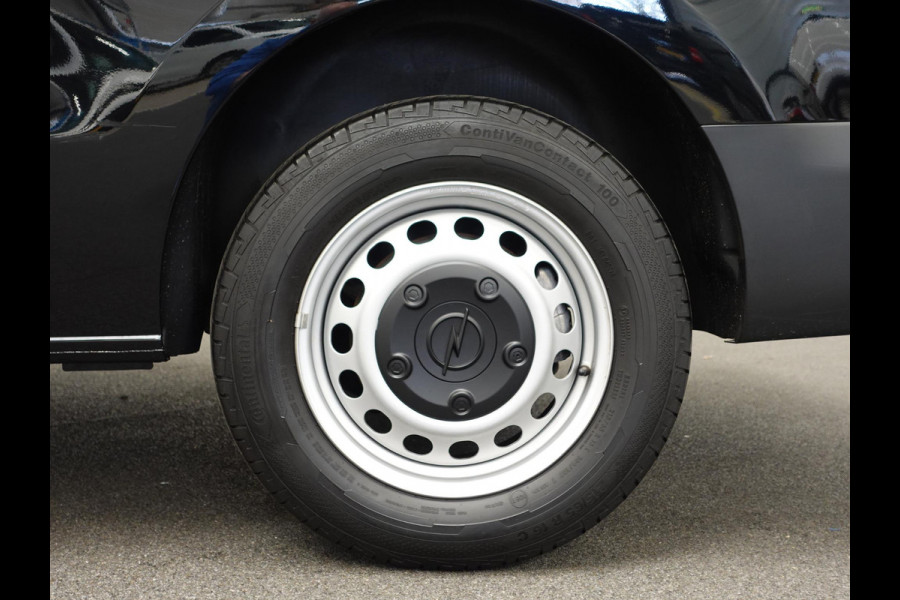 Opel Vivaro L3H1 Dubbele Cabine 144PK Automaat Airco Navi Bluetooth Trekhaak Opel Vivaro L3H1 Dubbele Cabine 144PK Automaat Airco Navi Bluetooth Trekhaak