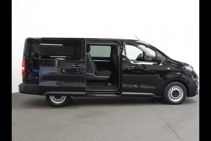 Opel Vivaro L3H1 Dubbele Cabine 144PK Automaat Airco Navi Bluetooth Trekhaak Opel Vivaro L3H1 Dubbele Cabine 144PK Automaat Airco Navi Bluetooth Trekhaak