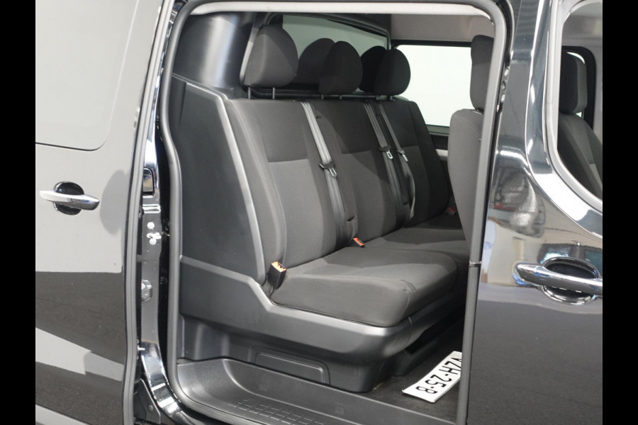 Opel Vivaro L3H1 Dubbele Cabine 144PK Automaat Airco Navi Bluetooth Trekhaak Opel Vivaro L3H1 Dubbele Cabine 144PK Automaat Airco Navi Bluetooth Trekhaak