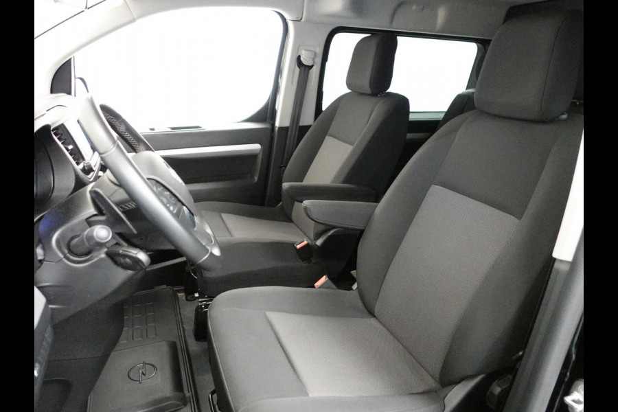 Opel Vivaro L3H1 Dubbele Cabine 144PK Automaat Airco Navi Bluetooth Trekhaak Opel Vivaro L3H1 Dubbele Cabine 144PK Automaat Airco Navi Bluetooth Trekhaak