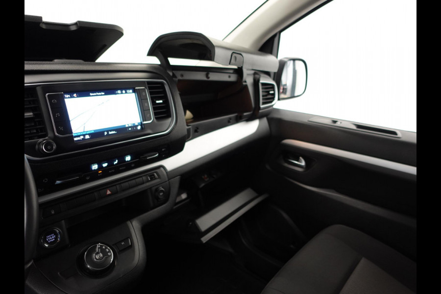 Opel Vivaro L3H1 Dubbele Cabine 144PK Automaat Airco Navi Bluetooth Trekhaak Opel Vivaro L3H1 Dubbele Cabine 144PK Automaat Airco Navi Bluetooth Trekhaak