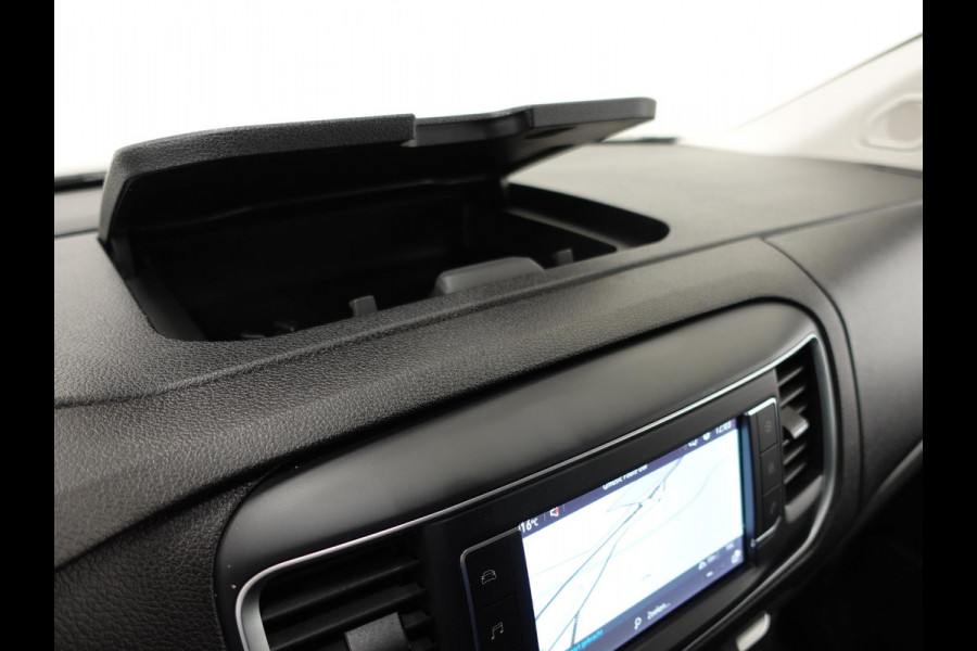 Opel Vivaro L3H1 Dubbele Cabine 144PK Automaat Airco Navi Bluetooth Trekhaak Opel Vivaro L3H1 Dubbele Cabine 144PK Automaat Airco Navi Bluetooth Trekhaak