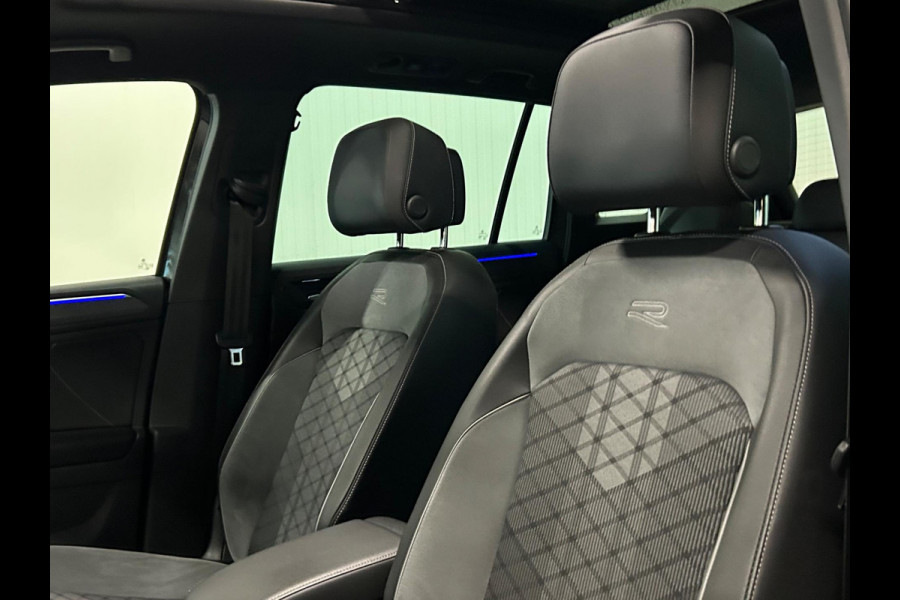 Volkswagen Tiguan 2.0 TDI R-Line 4Motion DSG | 3x R-LINE | PANO | TREKHAAK | IQ LIGHTS