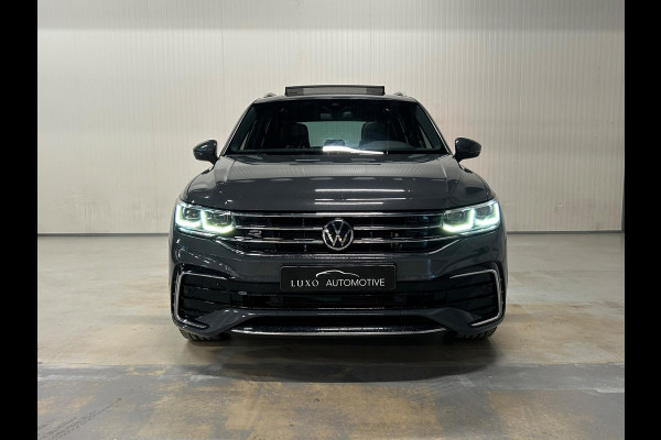 Volkswagen Tiguan 2.0 TDI R-Line 4Motion DSG | 3x R-LINE | PANO | TREKHAAK | IQ LIGHTS