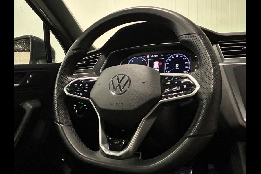 Volkswagen Tiguan 2.0 TDI R-Line 4Motion DSG | 3x R-LINE | PANO | TREKHAAK | IQ LIGHTS