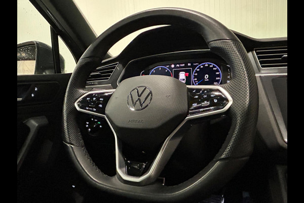 Volkswagen Tiguan 2.0 TDI R-Line 4Motion DSG | 3x R-LINE | PANO | TREKHAAK | IQ LIGHTS