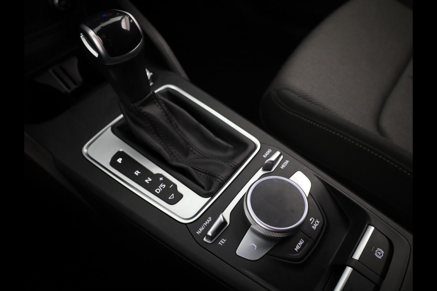 Audi Q2 35 TFSI Advanced edition 150 pk S-tronic | Navigatie | Parkeersensoren | Achteruitrijcamera | Adaptieve cruise control | LED koplampen |