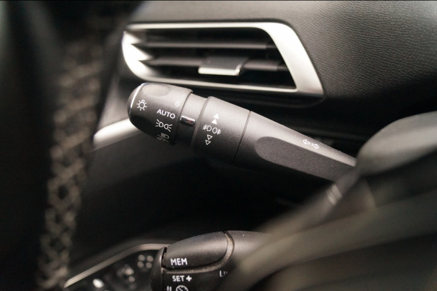Peugeot 5008 1.5 BlueHDi 130pk Executive -LEER-NAVI-ECC-PDC-