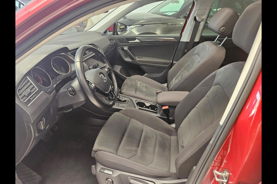 Volkswagen Tiguan 1.5 TSI ACT Highline/R Line/Pano/automaat/1 jaar garantie