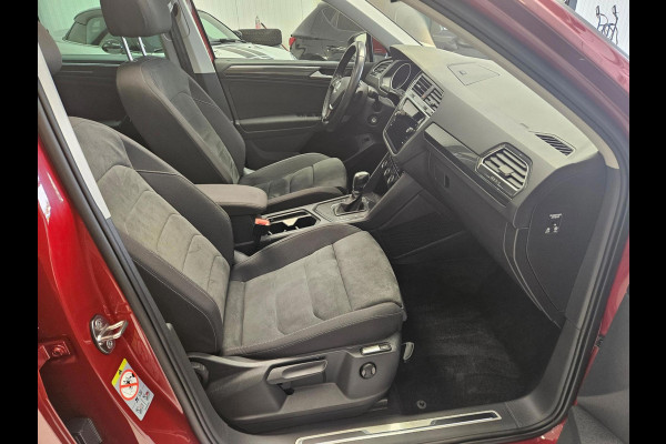Volkswagen Tiguan 1.5 TSI ACT Highline/R Line/Pano/automaat/1 jaar garantie
