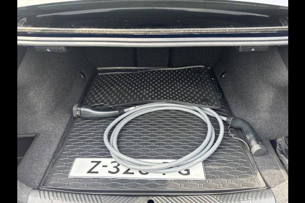 BMW i5 eDrive40 84 kWh M SPORT VAN: 63.900,- VOOR: 58.877,- UW HERFSTVOORDEEL: 5.023,- | MEGA VOL | ORIG. NL | BTW VERREKENBAAR | t/m 05-2027 FABRIEKSGARANTIE