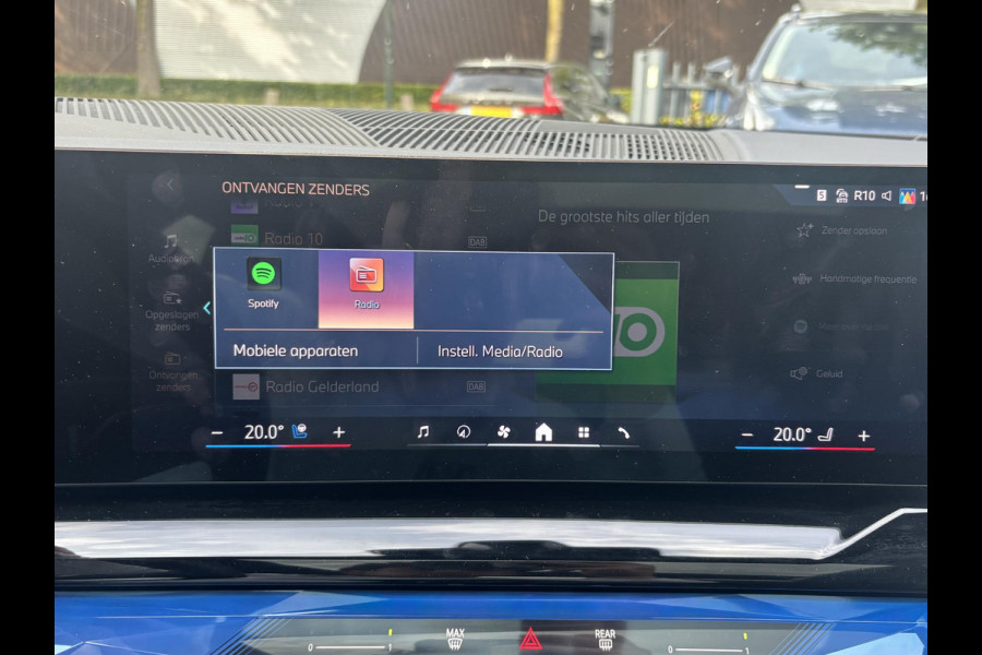 BMW i5 eDrive40 84 kWh M SPORT VAN: 63.900,- VOOR: 58.877,- UW HERFSTVOORDEEL: 5.023,- | MEGA VOL | ORIG. NL | BTW VERREKENBAAR | t/m 05-2027 FABRIEKSGARANTIE