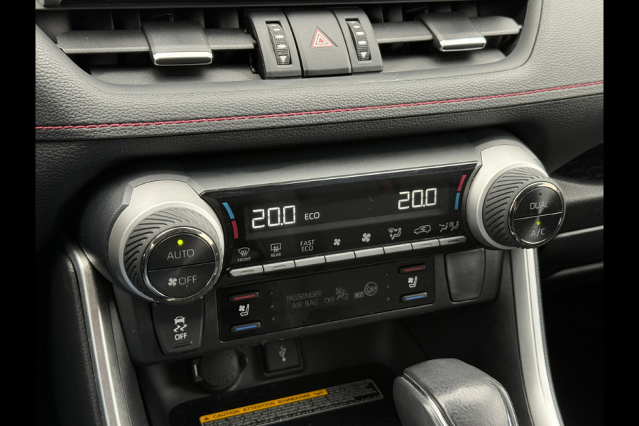 Toyota RAV4 2.5 Plug-in Hybrid AWD Bi-Tone Plus | Trekhaak | Leder | ACC | 360* Camera | LED | HUD