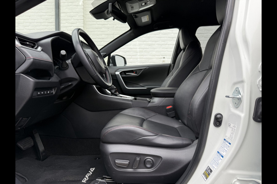 Toyota RAV4 2.5 Plug-in Hybrid AWD Bi-Tone Plus | Trekhaak | Leder | ACC | 360* Camera | LED | HUD