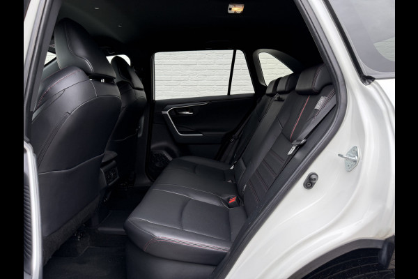 Toyota RAV4 2.5 Plug-in Hybrid AWD Bi-Tone Plus | Trekhaak | Leder | ACC | 360* Camera | LED | HUD
