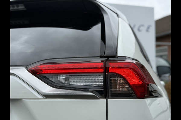 Toyota RAV4 2.5 Plug-in Hybrid AWD Bi-Tone Plus | Trekhaak | Leder | ACC | 360* Camera | LED | HUD