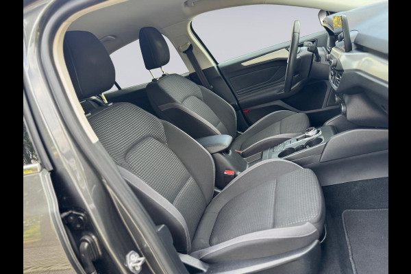 Ford Focus 1.0 EcoBoost AUTOMAAT 125 pk Titanium X Business, stoel/stuur verwarming, achteruitrijcamera, vele opties