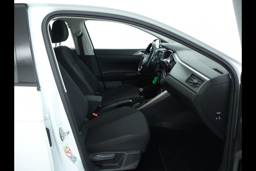 Volkswagen Polo 1.0 TSI Comfortline NAVI | CarPlay | LMV