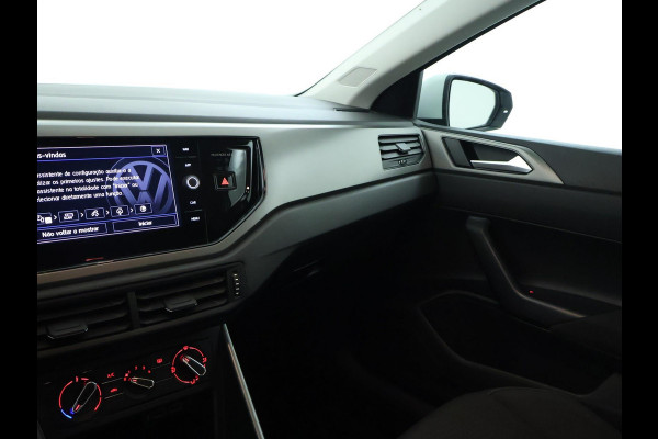 Volkswagen Polo 1.0 TSI Comfortline NAVI | CarPlay | LMV