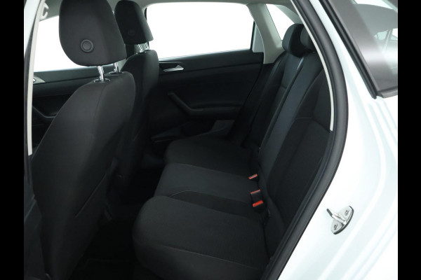 Volkswagen Polo 1.0 TSI Comfortline NAVI | CarPlay | LMV