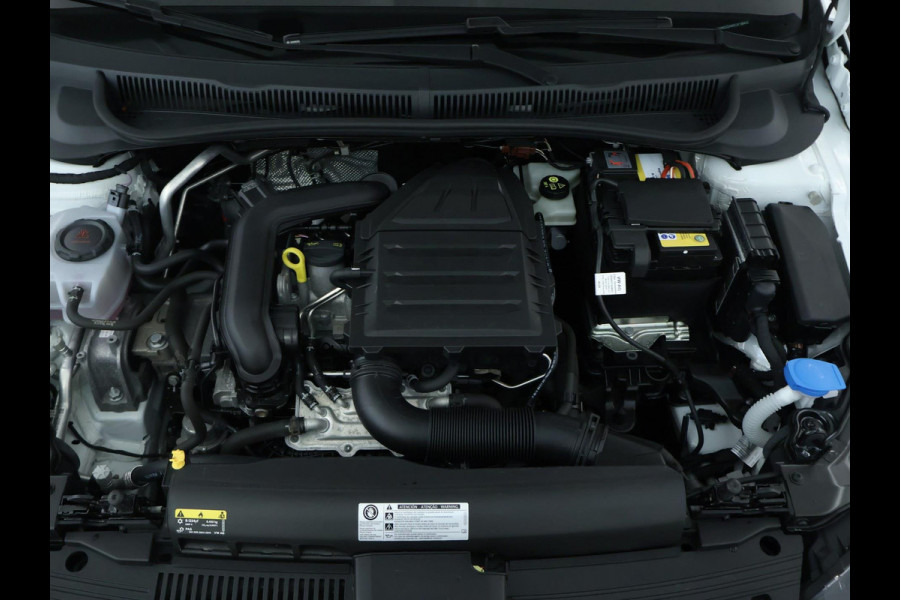 Volkswagen Polo 1.0 TSI Comfortline NAVI | CarPlay | LMV