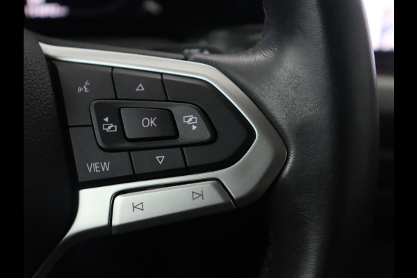 Volkswagen GOLF Variant 1.0 eTSI Life | LED | Elektrische Trekhaak | Carplay | Adaptive Cruise | PDC | Navigatie | Sfeerverlichting