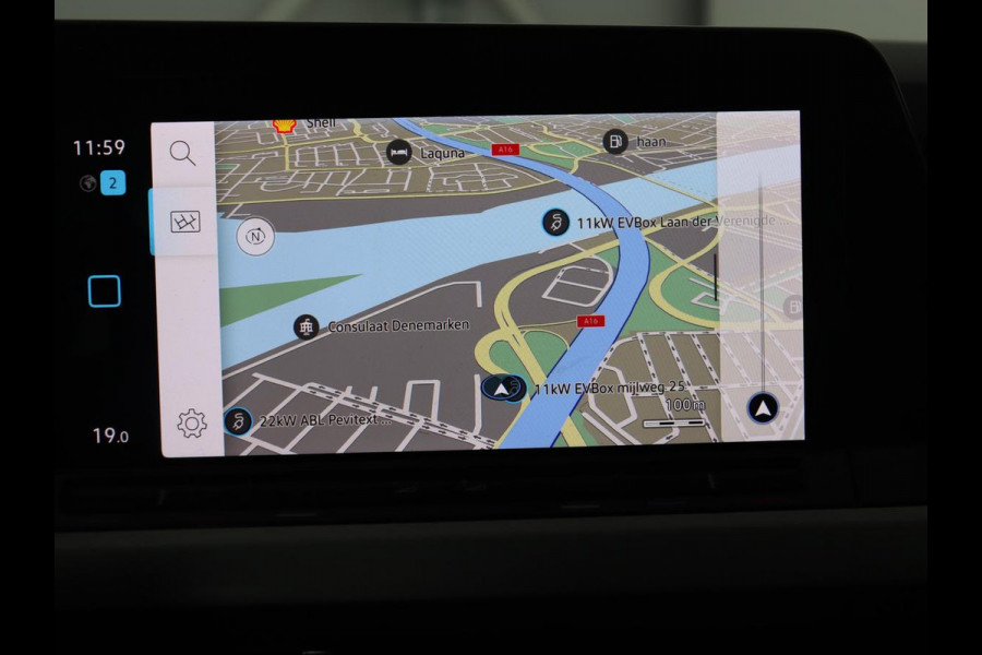 Volkswagen GOLF Variant 1.0 eTSI Life | LED | Elektrische Trekhaak | Carplay | Adaptive Cruise | PDC | Navigatie | Sfeerverlichting