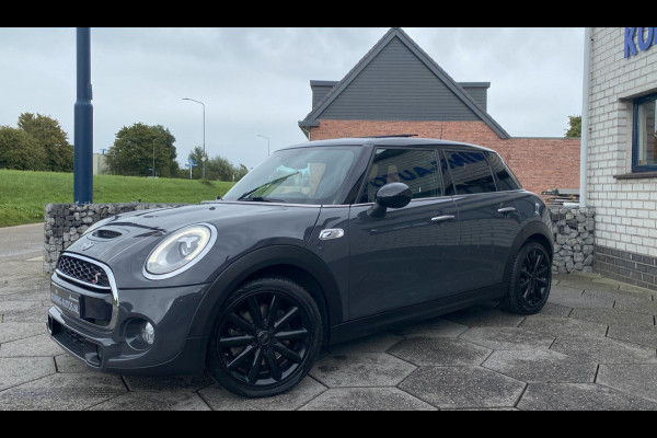 MINI Cooper S 2.0 Chili Serious Business JCW/ Pano/ Leer/ Sfeer/ H&K