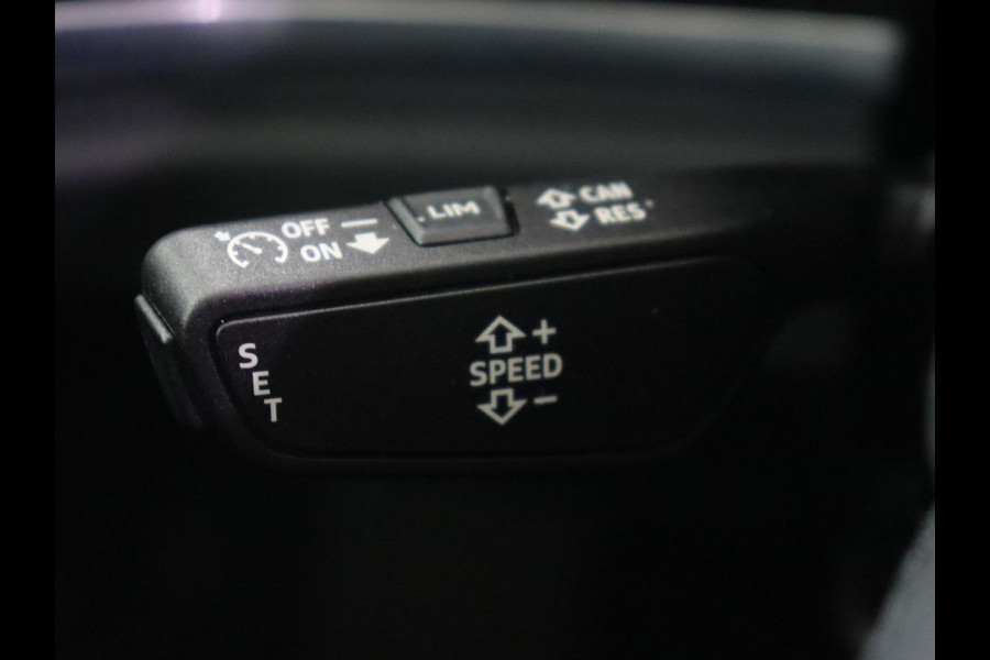 Audi Q3 45 TFSI e Advanced edition | Trekhaak Wegklapbaar | Camera | Cruise Control | Carplay | Navigatie | Virtual Cockpit | Sportstoelen | PHEV | Plug In