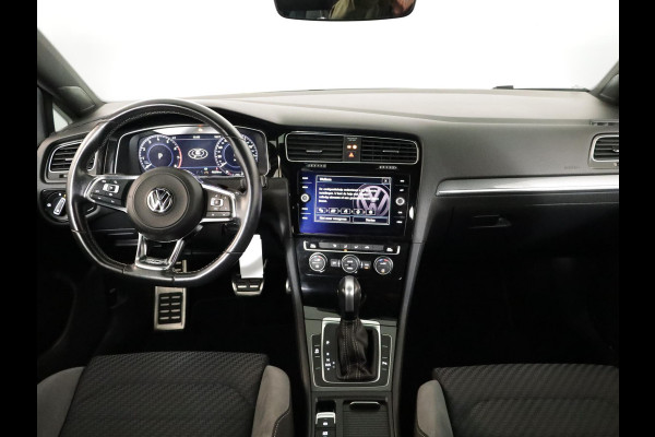Volkswagen GOLF Variant 1.5 TSI Highline Business R 150 pk Automaat (DSG) | Navigatie | Parkeersensoren | Achteruitrijcamera | Adaptieve cruise control | Apple Carplay/Android Auto | LED koplampen |