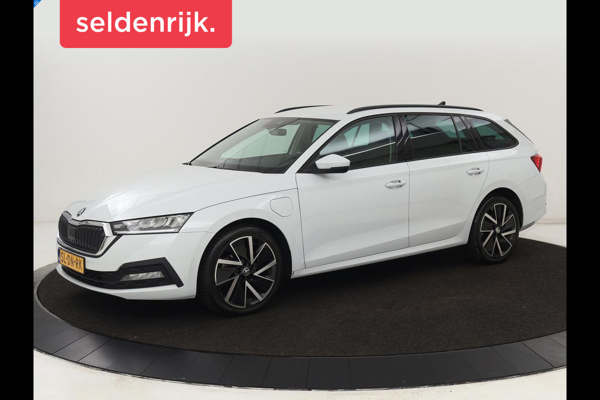 Škoda Octavia Combi 1.4 TSI iV PHEV Business Edition | Adaptive Cruise | Stoel & Stuurverwarming | LED | Navigatie | Carplay | Massage | Elektrische achterklep | Camera