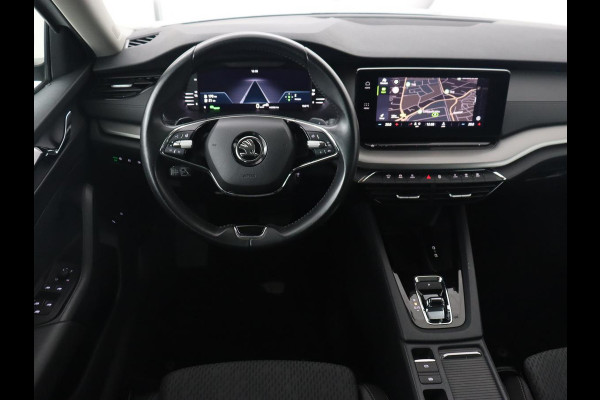 Škoda Octavia Combi 1.4 TSI iV PHEV Business Edition | Adaptive Cruise | Stoel & Stuurverwarming | LED | Navigatie | Carplay | Massage | Elektrische achterklep | Camera