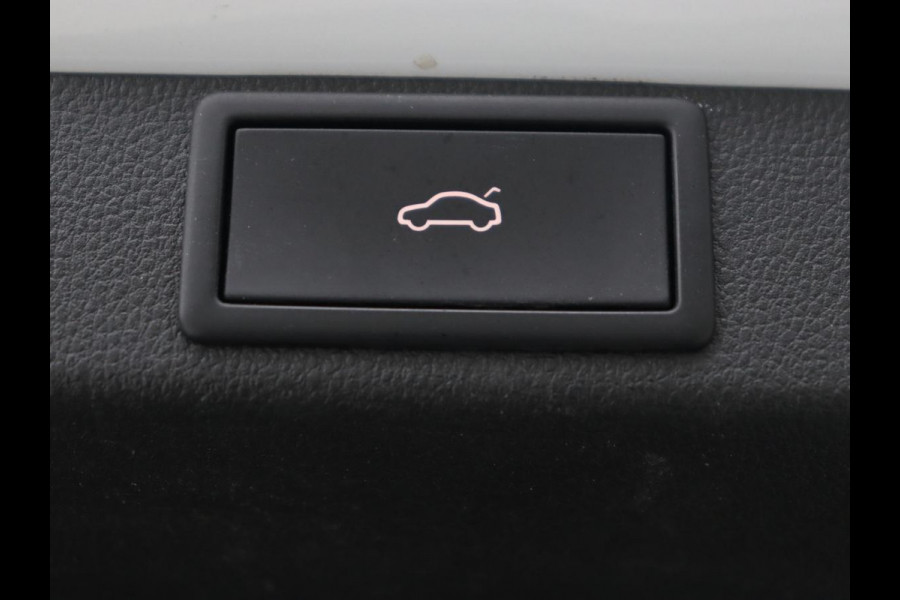 Škoda Octavia Combi 1.4 TSI iV PHEV Business Edition | Adaptive Cruise | Stoel & Stuurverwarming | LED | Navigatie | Carplay | Massage | Elektrische achterklep | Camera