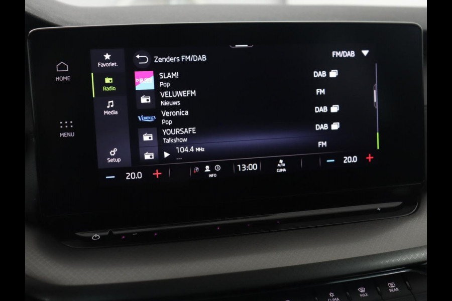 Škoda Octavia Combi 1.4 TSI iV PHEV Business Edition | Adaptive Cruise | Stoel & Stuurverwarming | LED | Navigatie | Carplay | Massage | Elektrische achterklep | Camera