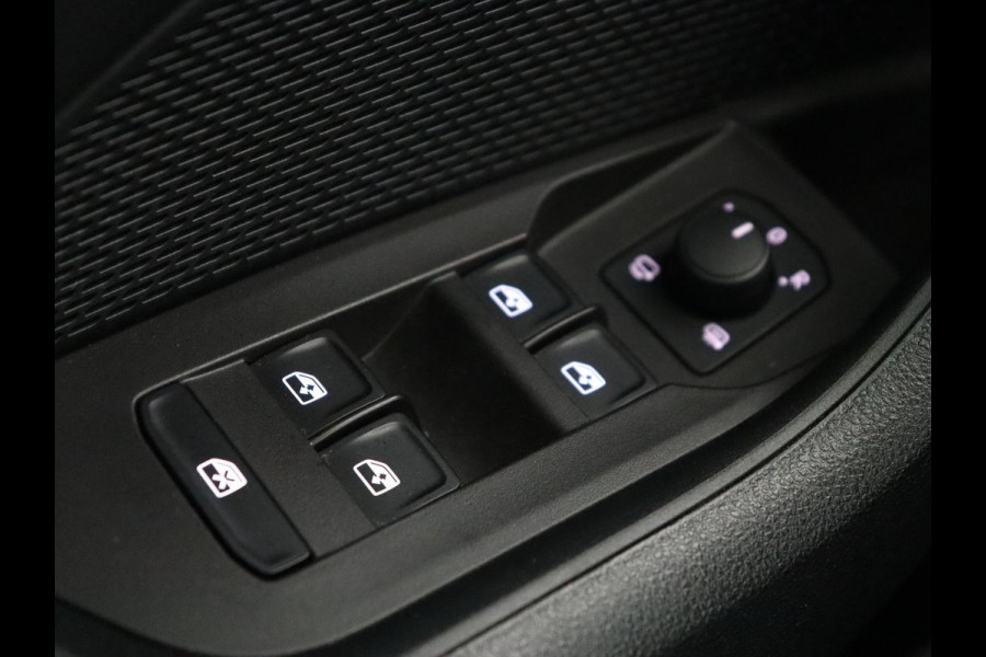 Škoda Octavia Combi 1.4 TSI iV PHEV Business Edition | Adaptive Cruise | Stoel & Stuurverwarming | LED | Navigatie | Carplay | Massage | Elektrische achterklep | Camera