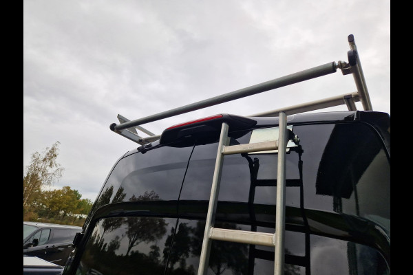 Ford Transit 350 2.0 TDCI L4H3 Limited RWD | 170PK Automaat | Trekhaak | Imperiaal + Ladderrol | Automaat | Cruise Control | Airco |