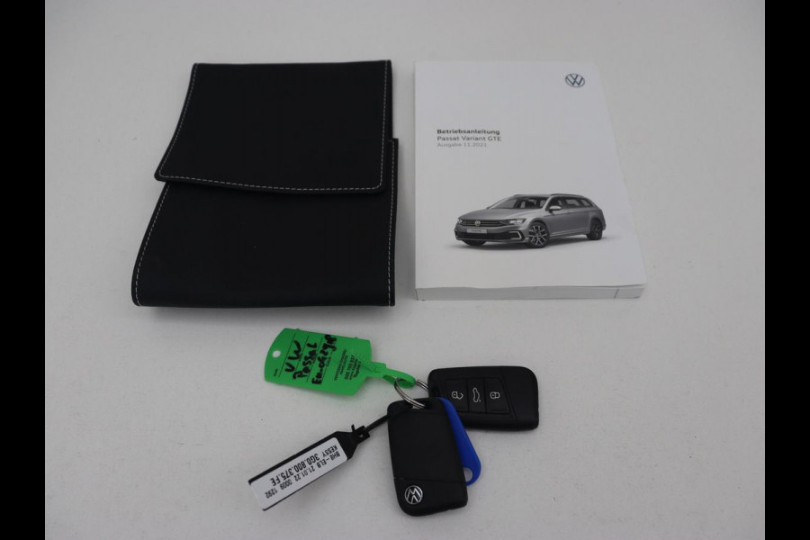 Volkswagen Passat Variant 1.4 TSI PHEV GTE Business | Adaptive Cruise | Navigatie | Virtual Cockpit | Massage | Stoelverwarming | Carplay