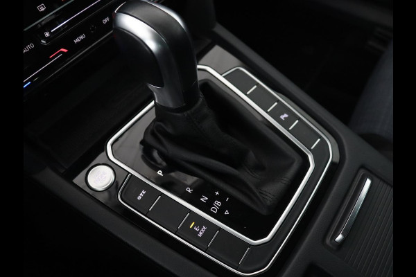 Volkswagen Passat Variant 1.4 TSI PHEV GTE Business | Adaptive Cruise | Navigatie | Virtual Cockpit | Massage | Stoelverwarming | Carplay