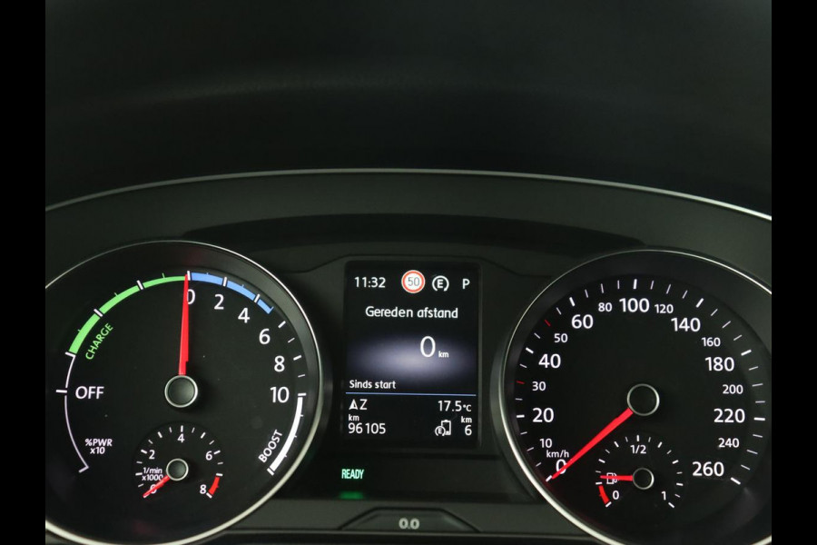 Volkswagen Passat Variant 1.4 TSI PHEV GTE Business | Adaptive Cruise | Navigatie | Virtual Cockpit | Massage | Stoelverwarming | Carplay