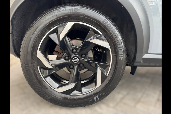 Nissan Juke 1.0 DIG-T N-Connecta AUTOMAAT / CAMERA / LED / NAVI / PDC / STOELVERWARMING / REGENSENS / CARPLAY / VOORUIT VERW.