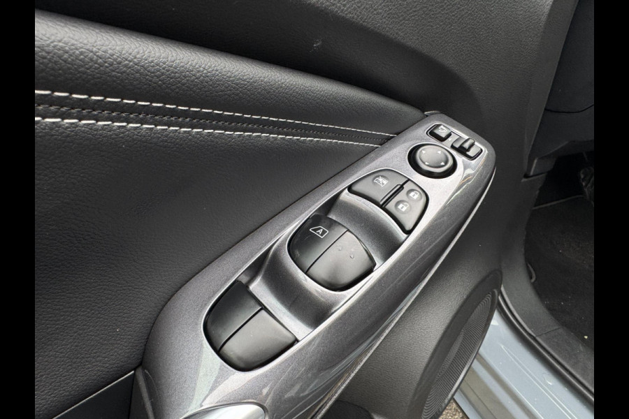 Nissan Juke 1.0 DIG-T N-Connecta AUTOMAAT / CAMERA / LED / NAVI / PDC / STOELVERWARMING / REGENSENS / CARPLAY / VOORUIT VERW.