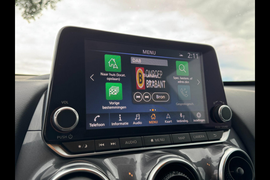 Nissan Juke 1.0 DIG-T N-Connecta AUTOMAAT / CAMERA / LED / NAVI / PDC / STOELVERWARMING / REGENSENS / CARPLAY / VOORUIT VERW.