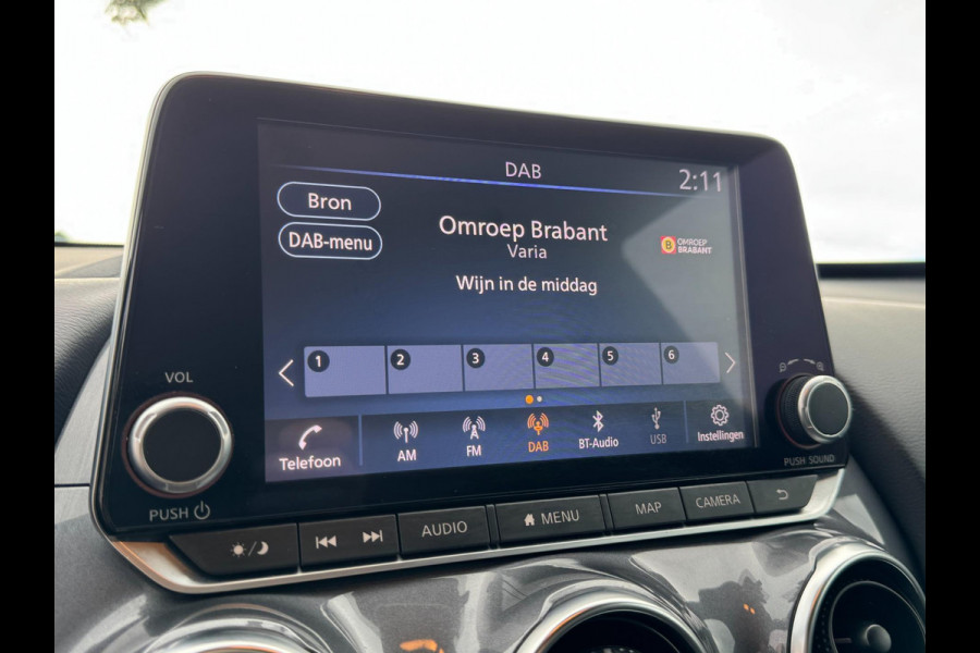 Nissan Juke 1.0 DIG-T N-Connecta AUTOMAAT / CAMERA / LED / NAVI / PDC / STOELVERWARMING / REGENSENS / CARPLAY / VOORUIT VERW.